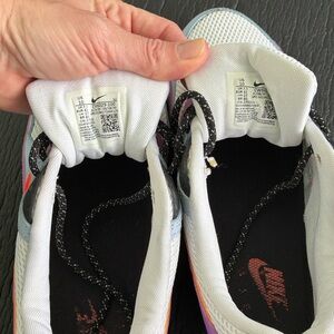 Women’s Nike Air Max Carnival size 10